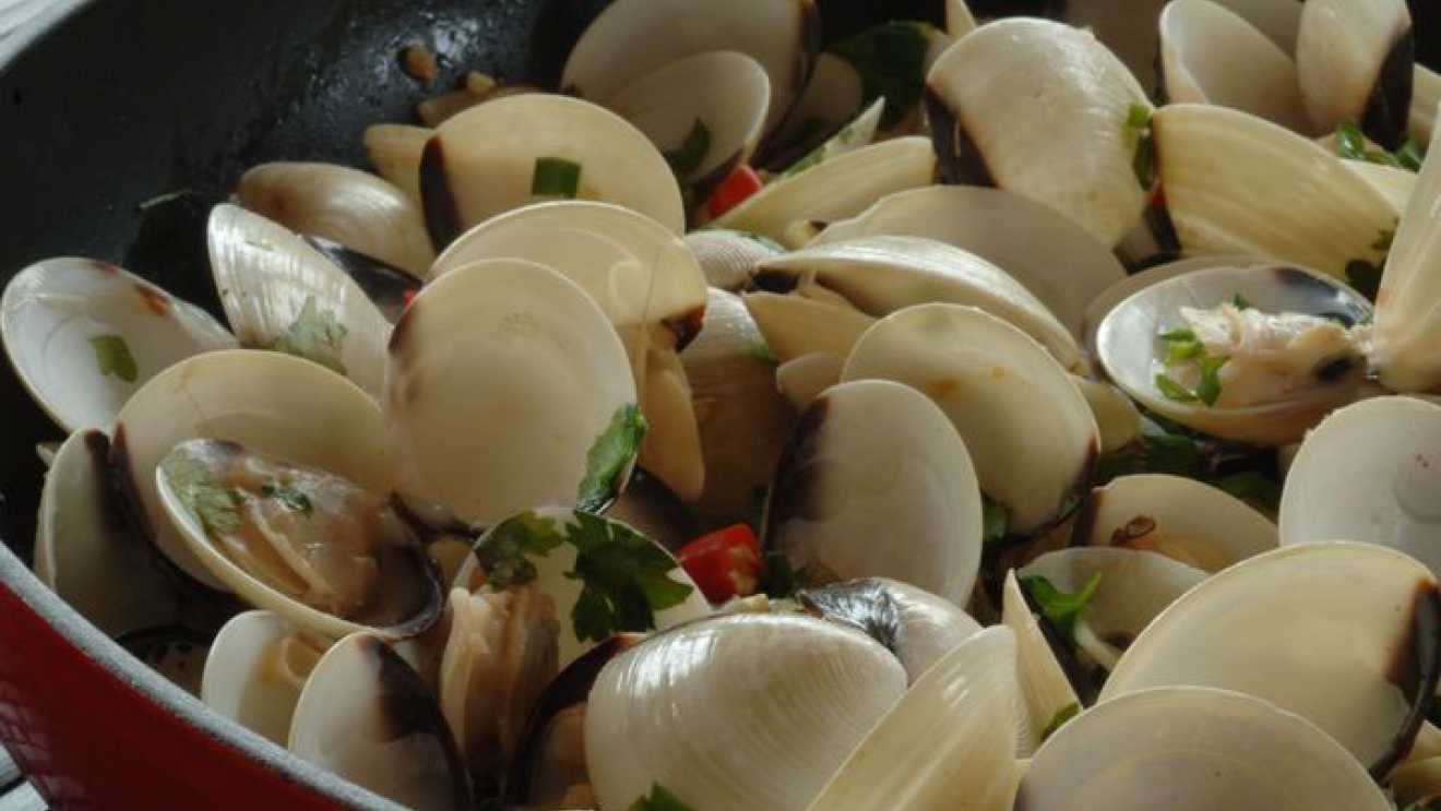 Vongole i vitlök och persilja