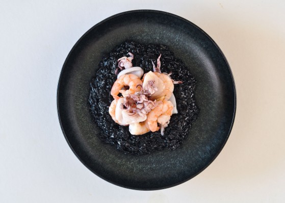 Arroz negro med seafoodmix