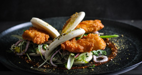 Fish nuggets i buns - tempura style