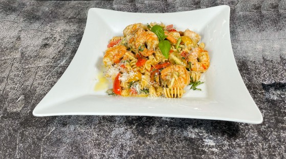 Pestopasta med räka och rökt paprika